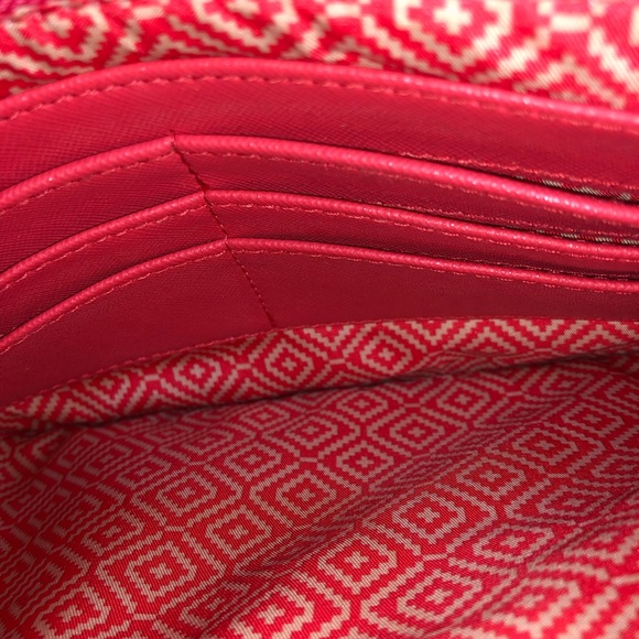 Stella & Dot Laser Cut Coral and Beige Zip Snap Bifold Clutch - Picture 6 of 12